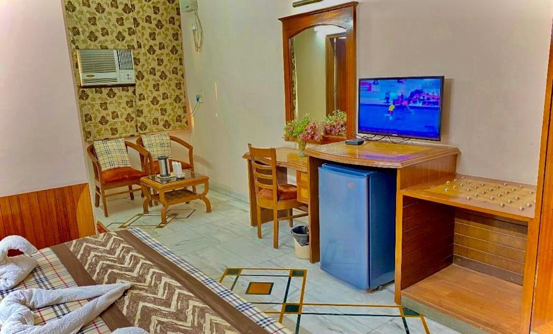 Hotel C Park - Karol Bagh, New Delhi Exterior photo