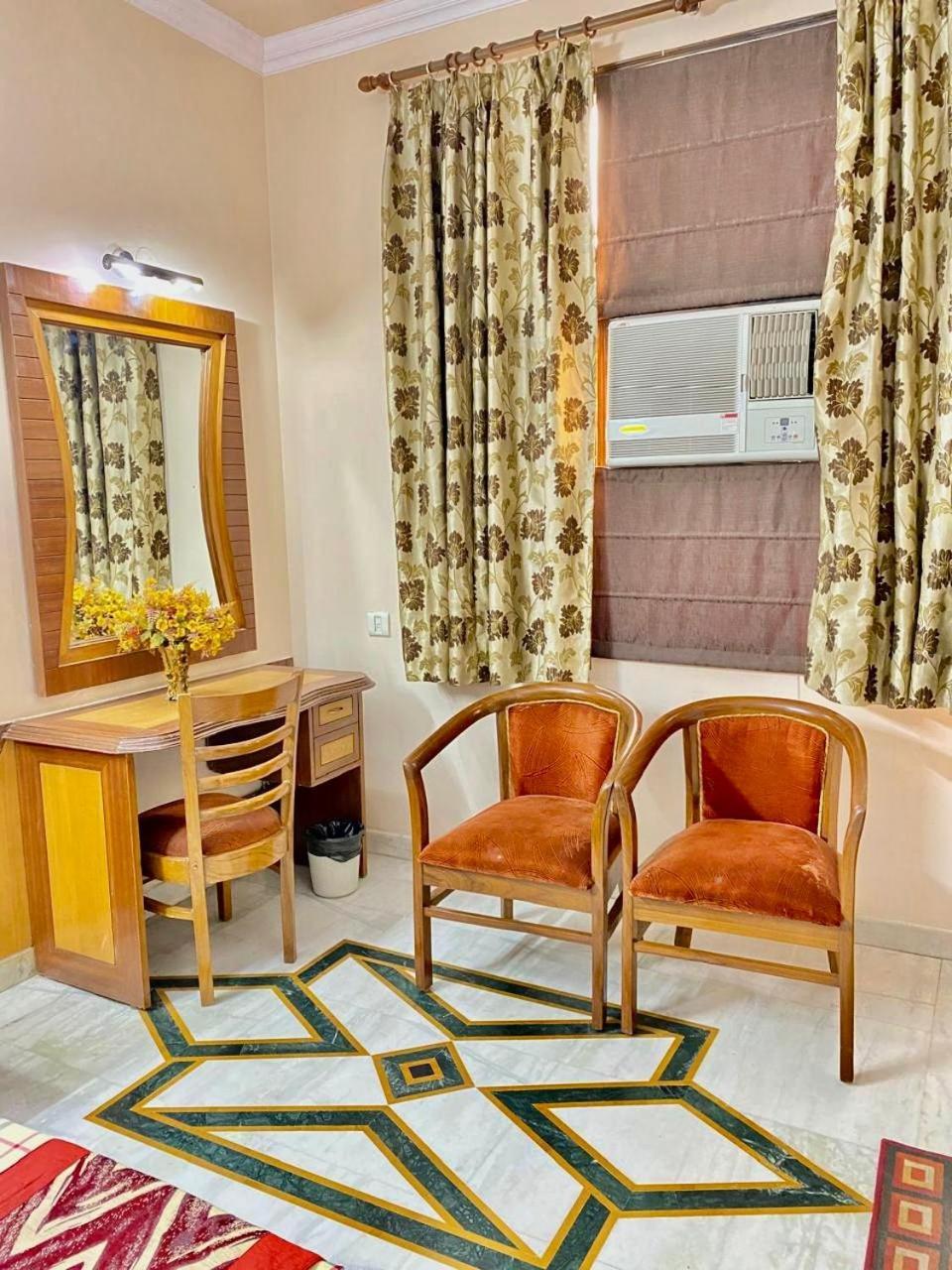 Hotel C Park - Karol Bagh, New Delhi Exterior photo